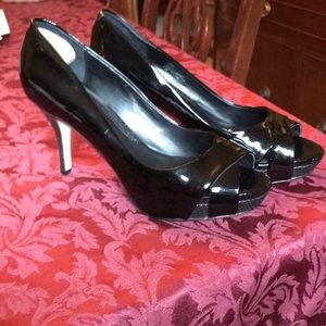 White House Black Market Heels size9.5